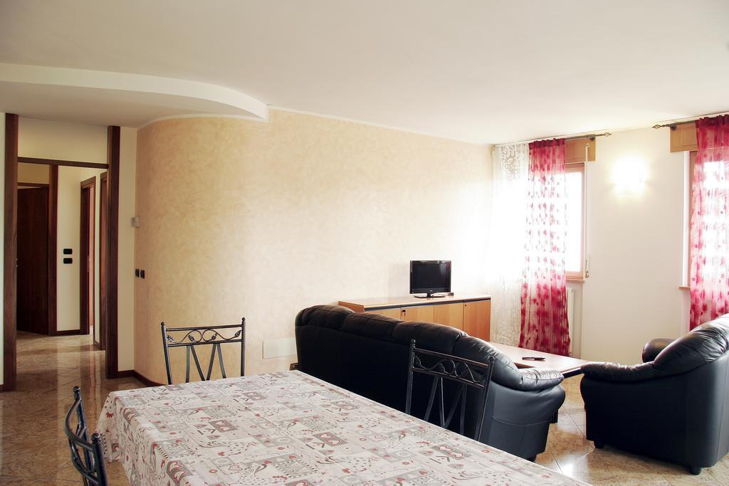 Hotel Bed&Wine Negrar Habitación foto